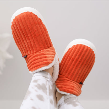 Pluffi | The Cozy & Stylish Slippers.